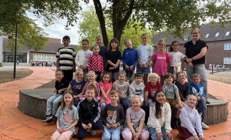 Class 2b with Mrs. Renkert