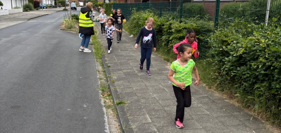 Sponsored run at the Eilermark School