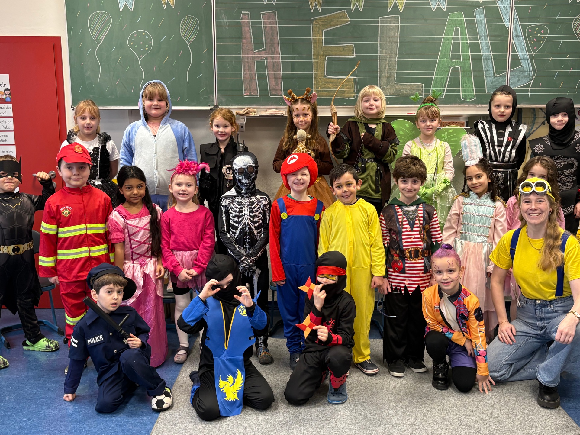 Photo de classe de 1e au carnaval