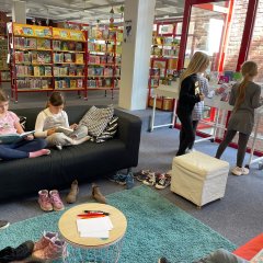 子供たちのための読書タイム。