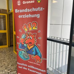 Link öffnet seitenüberlagerndes Dialog-Fenster
