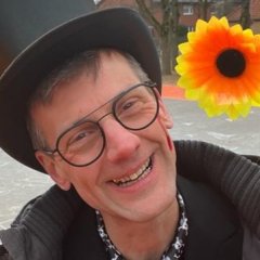 Jens Lammering s-a costumat în magician.