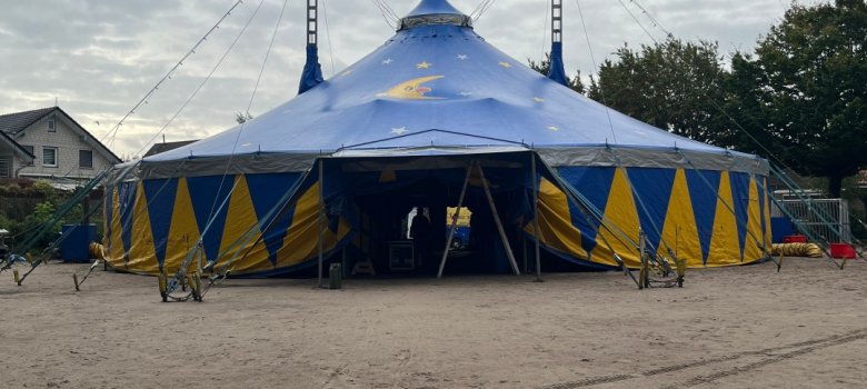 Zirkuszelt Zirkuszelt